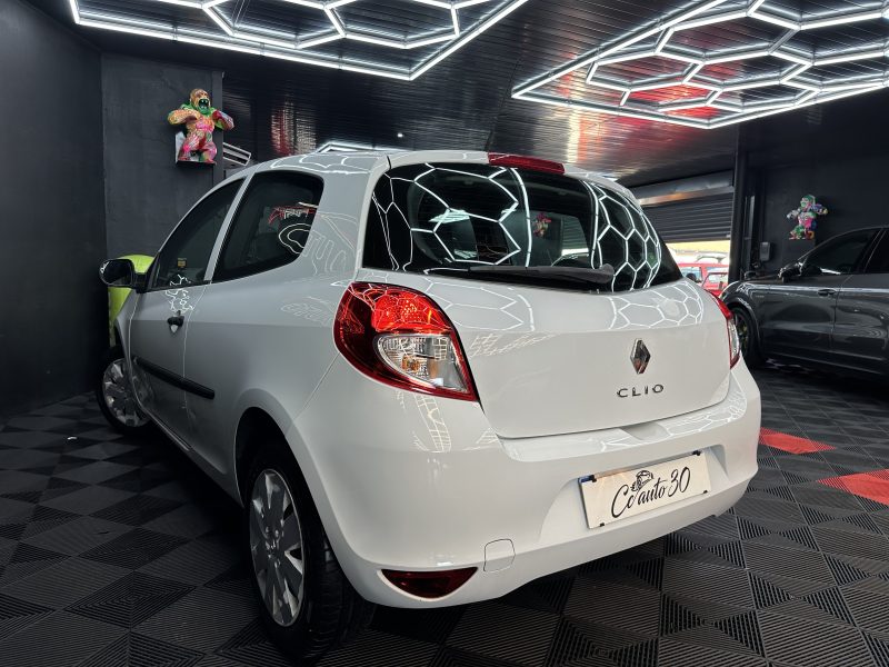 RENAULT CLIO III 2009