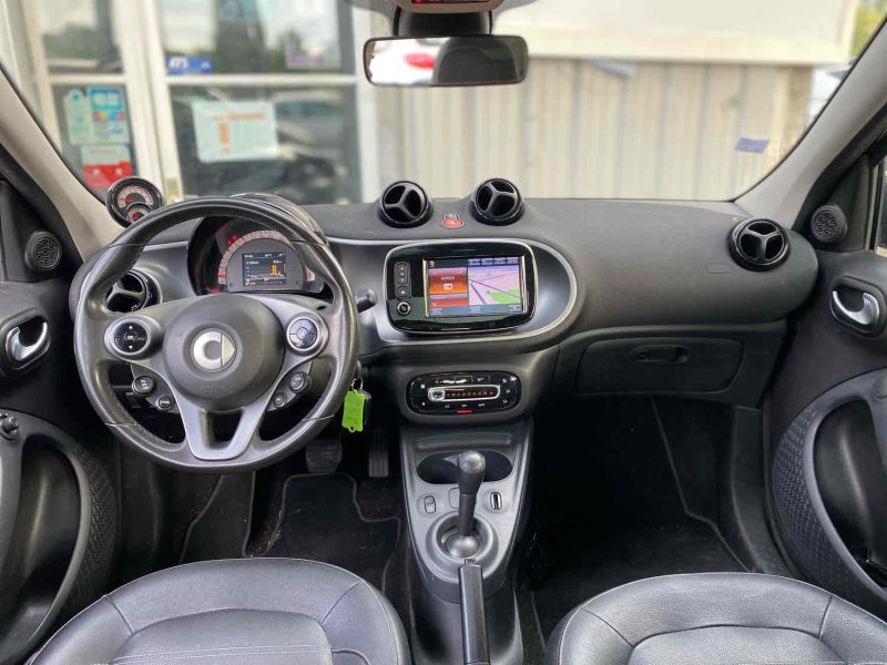 SMART FORFOUR Berline