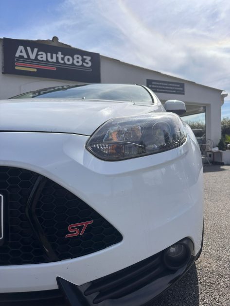 FORD FOCUS ST 2.0 SCTI 250CV 