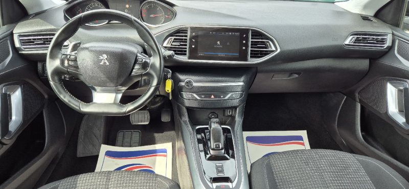 PEUGEOT 308 II 2020