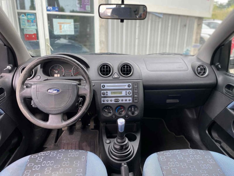 FORD FIESTA V 2005