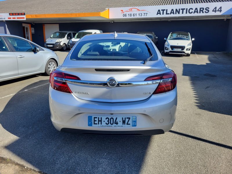 OPEL INSIGNIA 2017