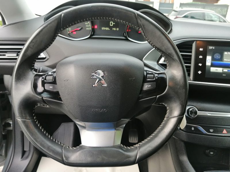 PEUGEOT 308 SW II 2014