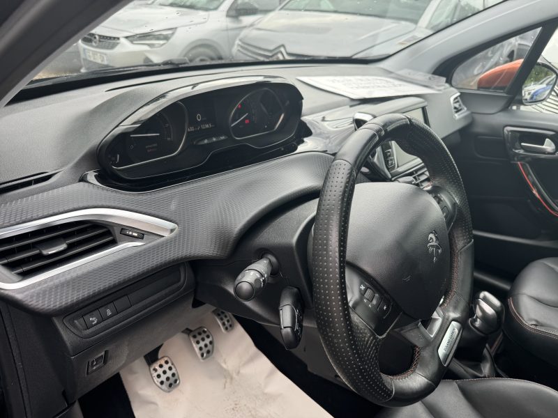 PEUGEOT 208 1.6 HDI 100 ROLAND GARROS