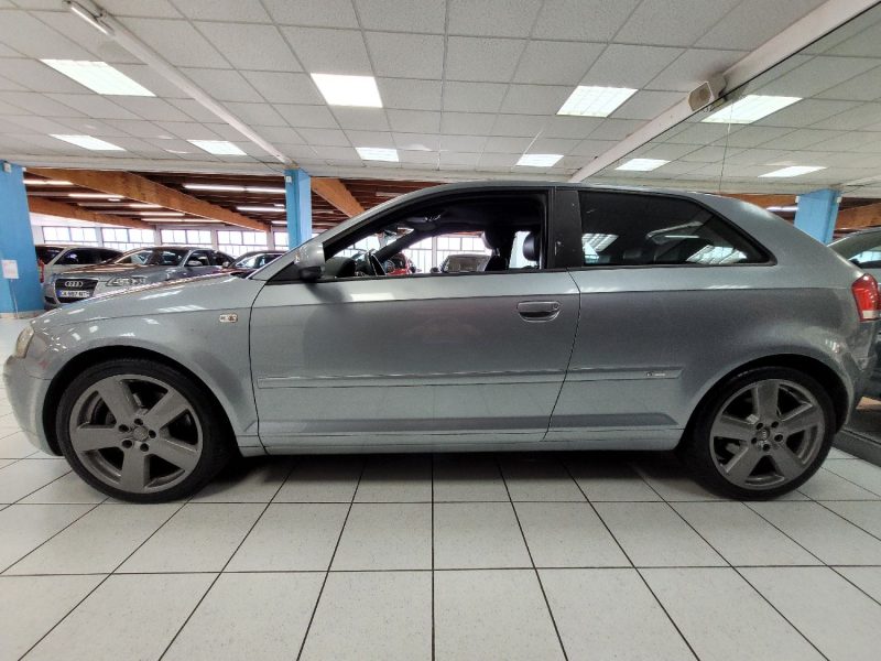 AUDI A3 2005 2.0 TFSI Exclusive Line DSG 200 