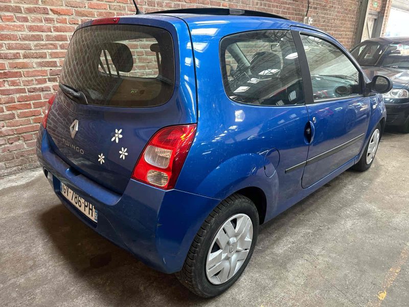 RENAULT TWINGO II 1.5 dCi