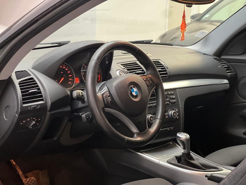 BMW SÉRIE 1 118D 143CH SPORT