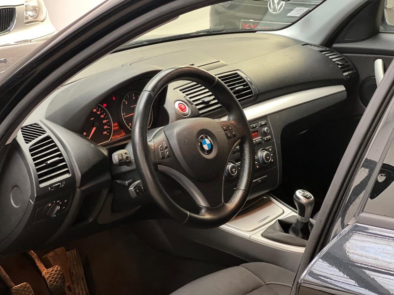 BMW SERIE 1 116D 116CH SPORT 5 PORTE