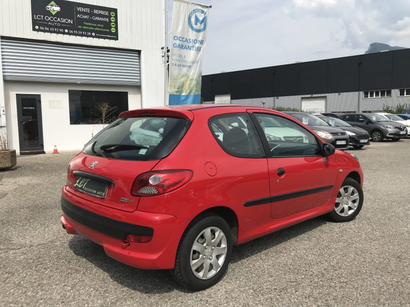 PEUGEOT 206+ 1.1 i 60cv URBAN - GARANTIE 6 MOIS