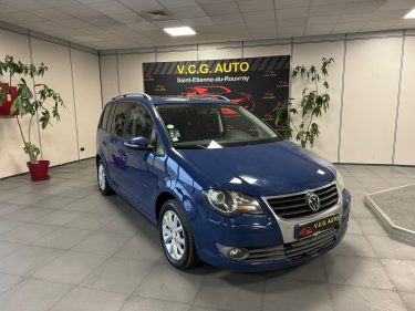 VOLKSWAGEN TOURAN 2.0 TDI 140