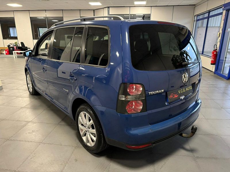 VOLKSWAGEN TOURAN 2.0 TDI 140