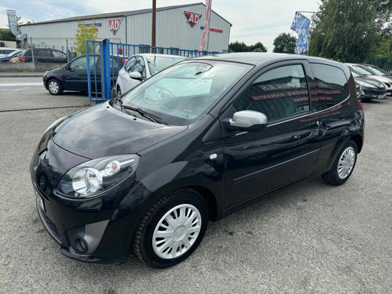 RENAULT TWINGO II 1.5 dCi 75cv NIGHT&DAY