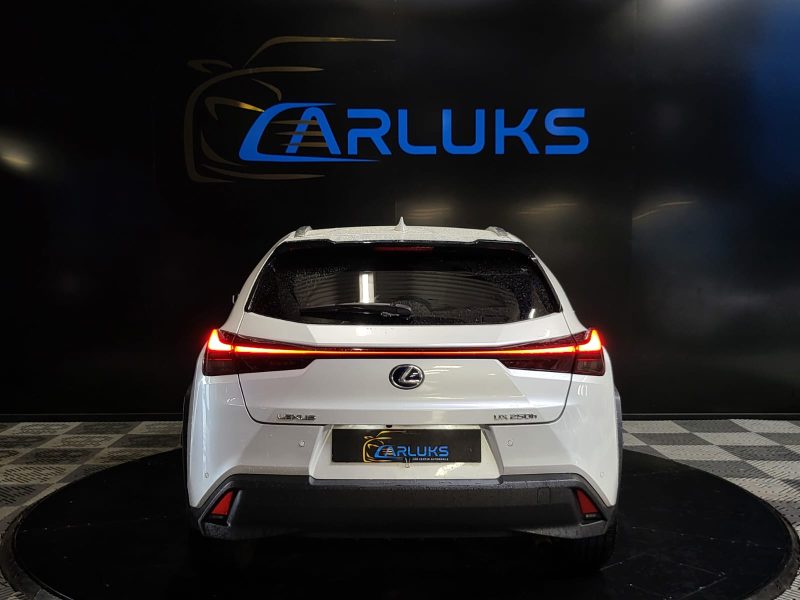 LEXUS UX 250H 2.0 VVT-i 184cv PREMIUM EDITION / ENTRETIEN COMPLET LEXUS+CARPLAY+CAMERA DE RECUL+VIRT