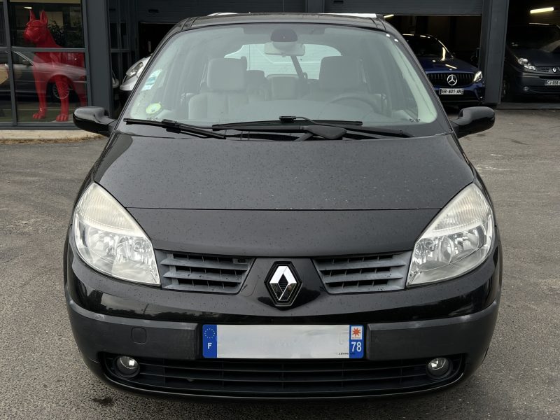 RENAULT GRAND SCENIC II 1.6 110 Cv 7 PLACES TOIT PANORAMIQUE BLUETOOTH REGULATEUR - GARANTIE 1 AN