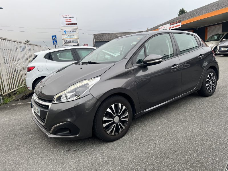 PEUGEOT 208 2019