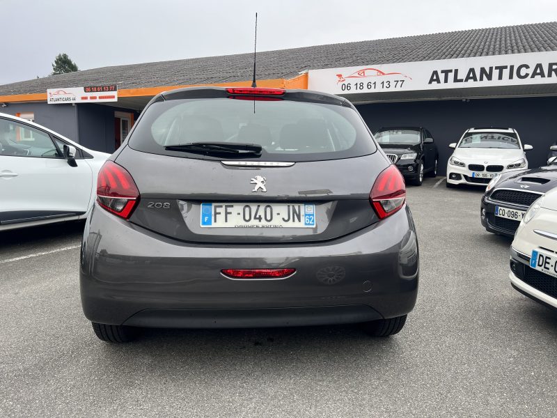 PEUGEOT 208 2019