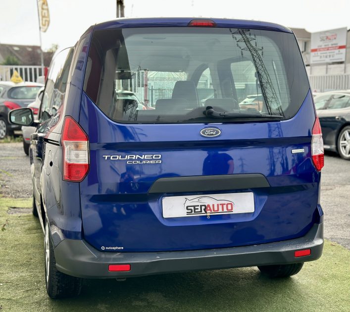 FORD TOURNEO COURIER 2015