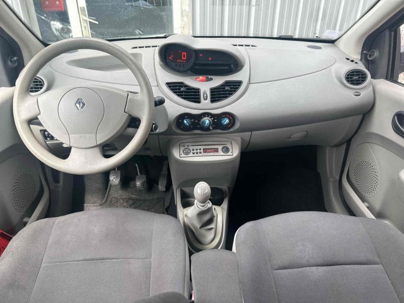 RENAULT TWINGO II 2008