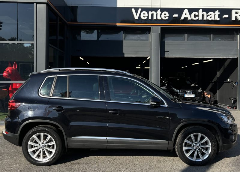 VOLKSWAGEN TIGUAN PHASE 2 CARAT 1.4 TSI 160 BOITE AUTO TOIT OUVRANT CUIR CRIT AIR 1 - GARANTIE 1 AN