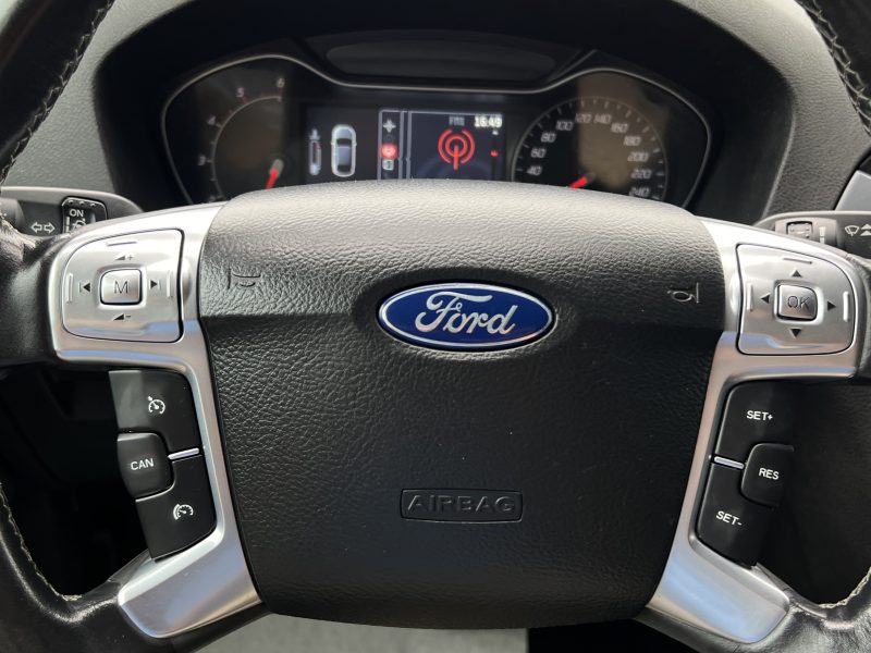 FORD MONDEO 3 PHASE 2 2.0 TDCI 140 Cv BOITE AUTOMATIQUE GPS BLUETOOTH / 87 300 Kms - GARANTIE 1 AN