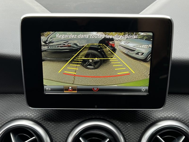 MERCEDES-BENZ CLASSE A 180 III (2) 1.6 122 1ERE MAIN TOIT OUVRANT CAMERA APPLE CARPLAY Garantie 1 an