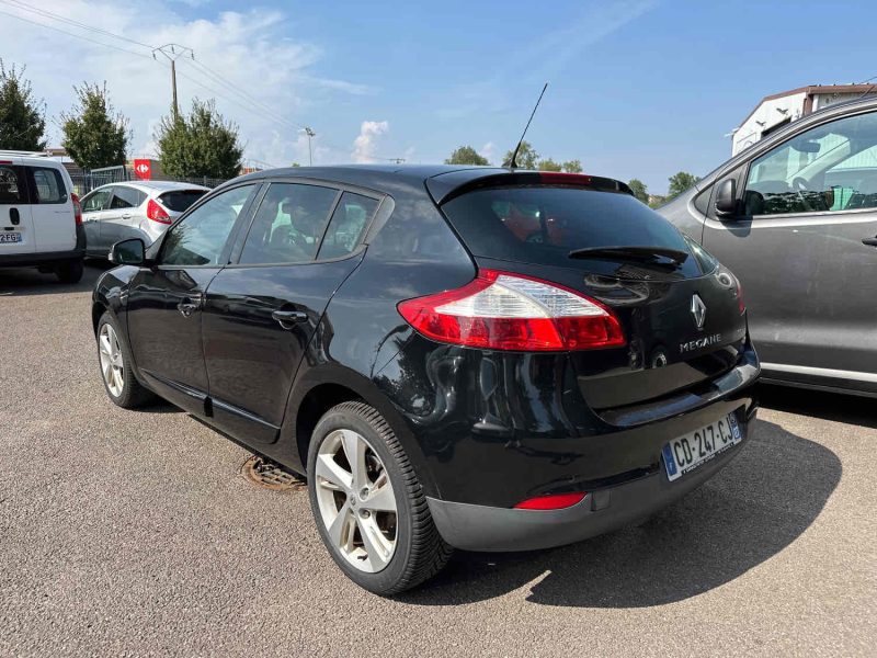 RENAULT MEGANE III  2012