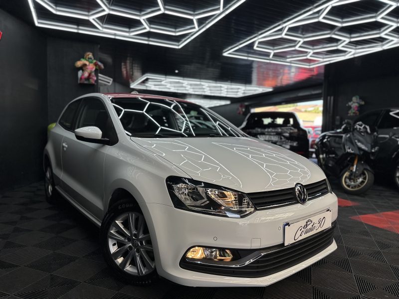 VOLKSWAGEN POLO V 2016