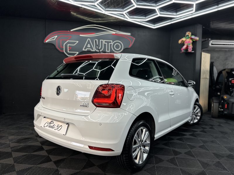 VOLKSWAGEN POLO V 2016