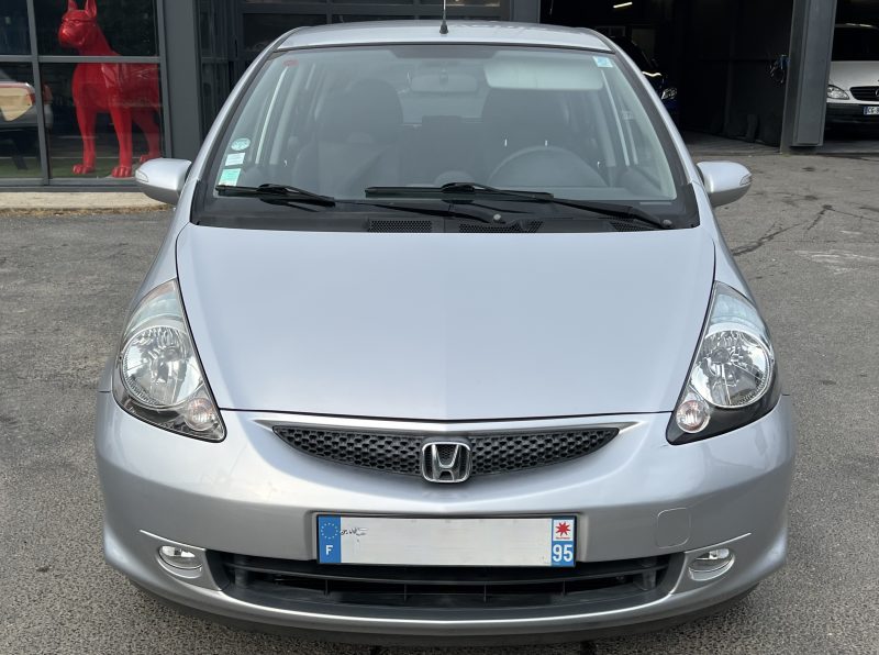 HONDA JAZZ II GRAPHITE 1.4 83 Cv 5 PORTES CLIMATISATION BLUETOOTH / 87 900 Kms - GARANTIE 1 AN