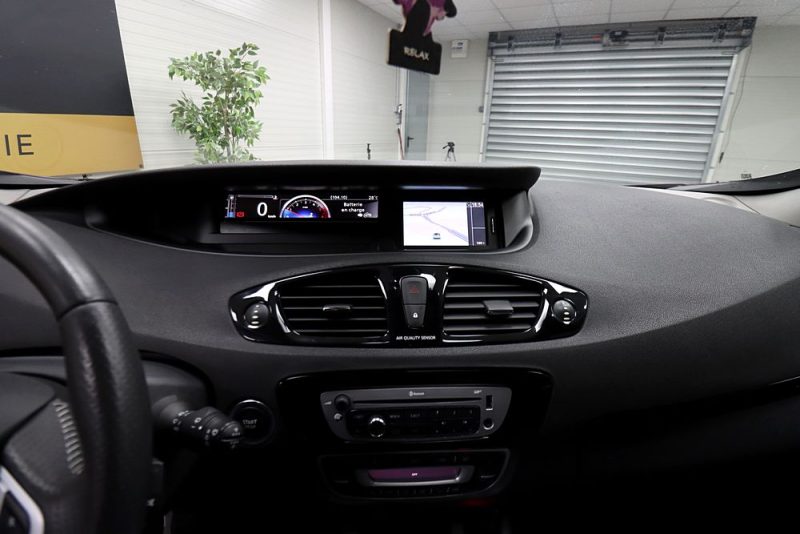 RENAULT Grand Scenic 2012