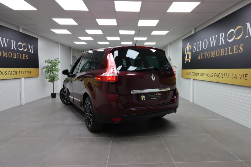 RENAULT Grand Scenic 2012