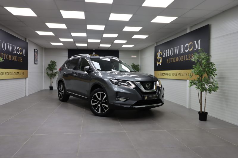 NISSAN X-TRAIL 2018