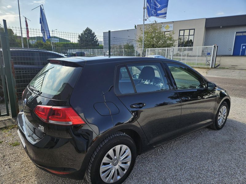 VOLKSWAGEN GOLF VII 2013