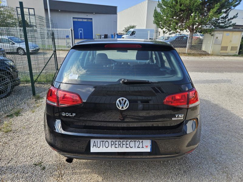 VOLKSWAGEN GOLF VII 2013