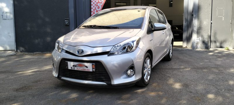 Toyota Yaris 1.5 VVTI 12V 101 HSD Hybrid E-CVT