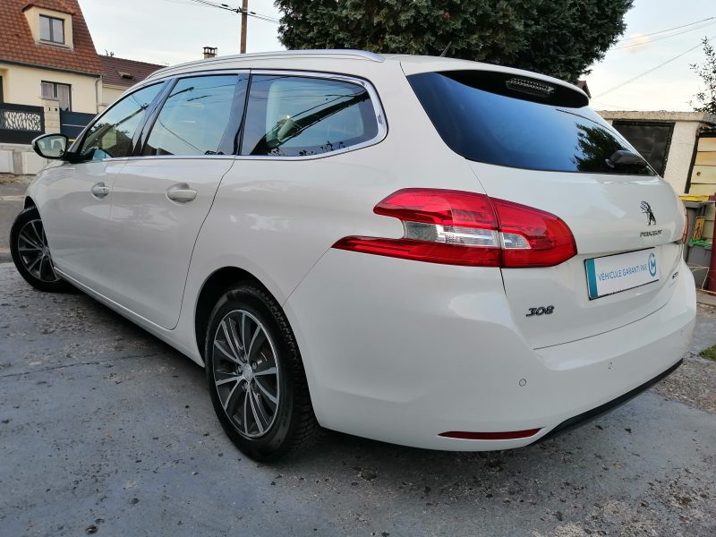 PEUGEOT 308 SW II 2015