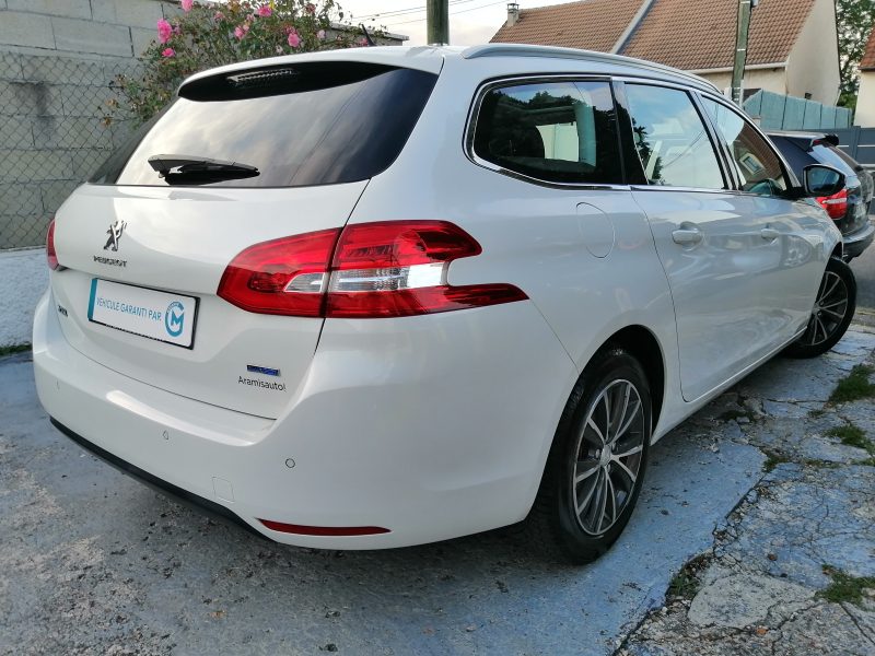 PEUGEOT 308 SW II 2015