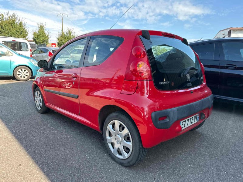 PEUGEOT 107 2009