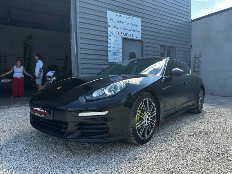 PORSCHE PANAMERA 3.0 E-Hybrid 416cv PDK - Toit Ouvrant / Caméra de Recul 360° / Garantie Prestige