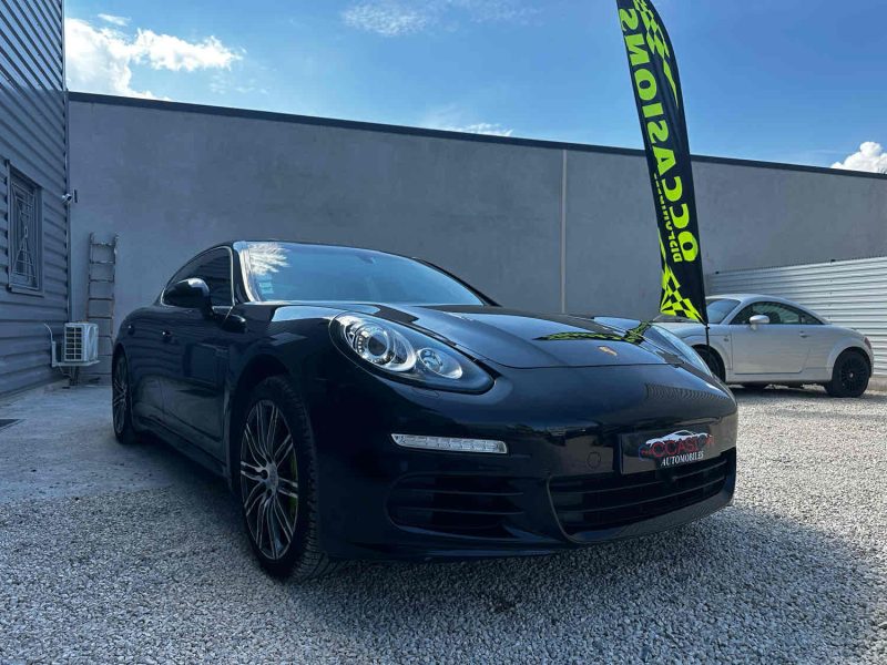 PORSCHE PANAMERA 3.0 E-Hybrid 416cv PDK - Toit Ouvrant / Caméra de Recul 360° / Garantie Prestige