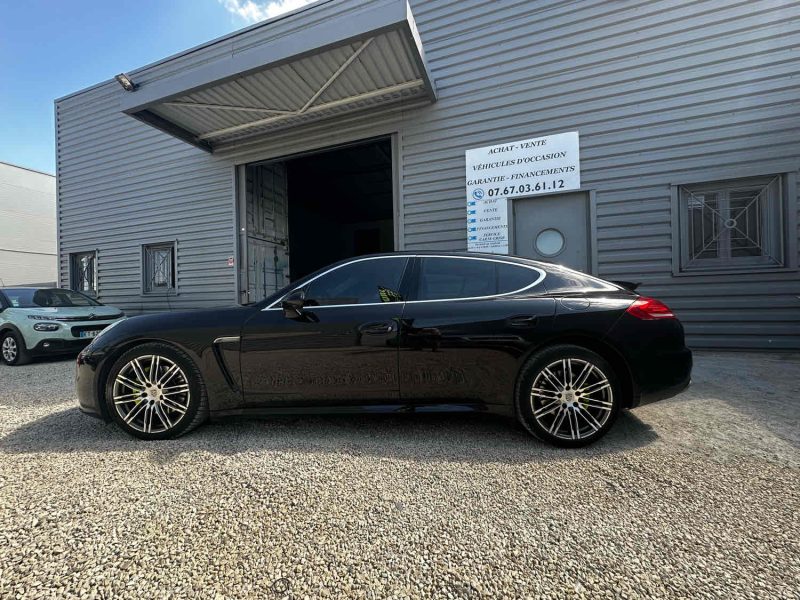 PORSCHE PANAMERA 3.0 E-Hybrid 416cv PDK - Toit Ouvrant / Caméra de Recul 360° / Garantie Prestige