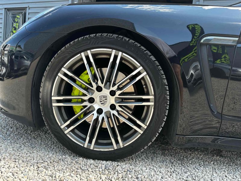 PORSCHE PANAMERA 3.0 E-Hybrid 416cv PDK - Toit Ouvrant / Caméra de Recul 360° / Garantie Prestige