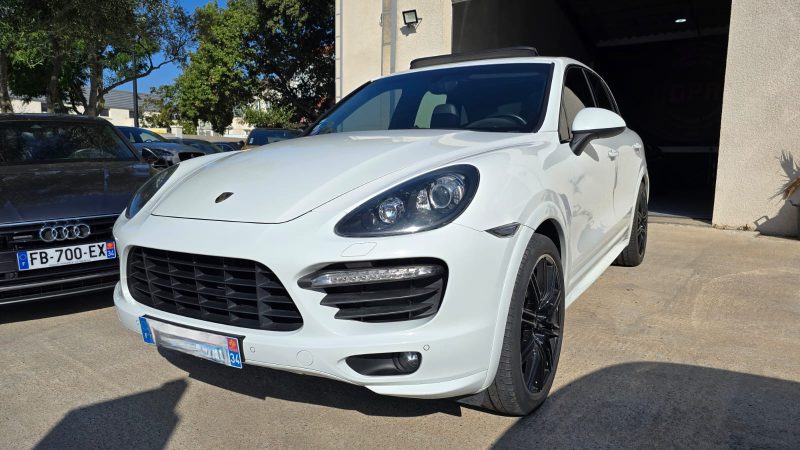 PORSCHE CAYENNE 2012