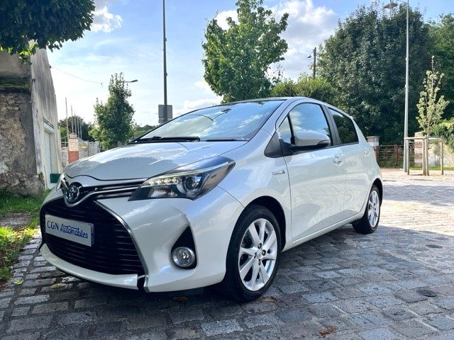 TOYOTA YARIS 2014