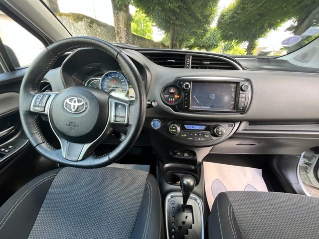 TOYOTA YARIS 2014