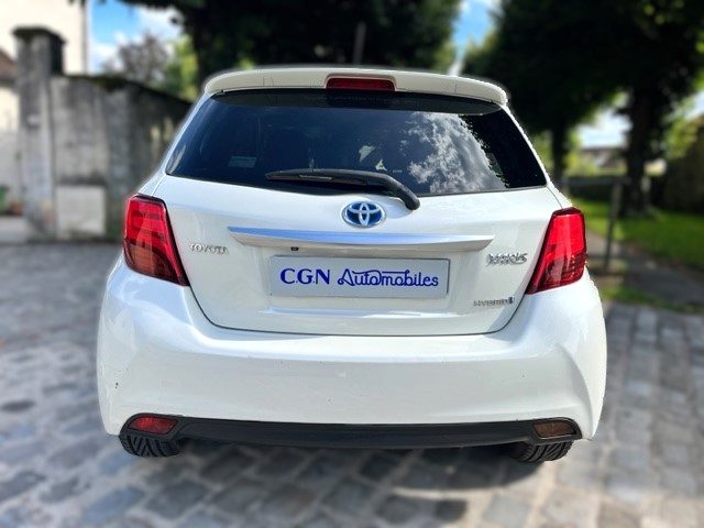 TOYOTA YARIS 2014