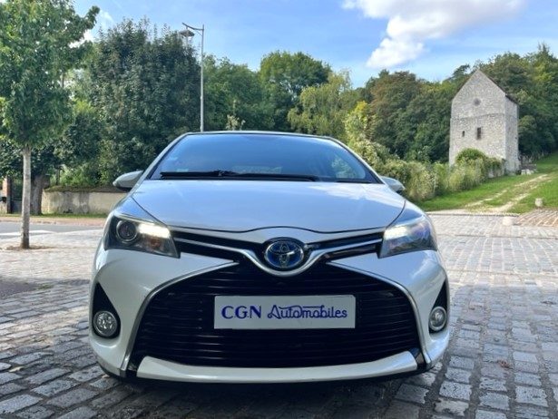 TOYOTA YARIS 2014