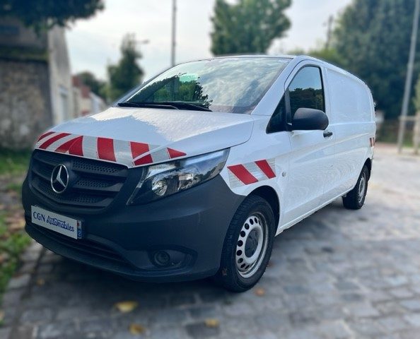 MERCEDES VITO Fourgon 2019 4x4 / 14000 ht /1ere main / 4matic