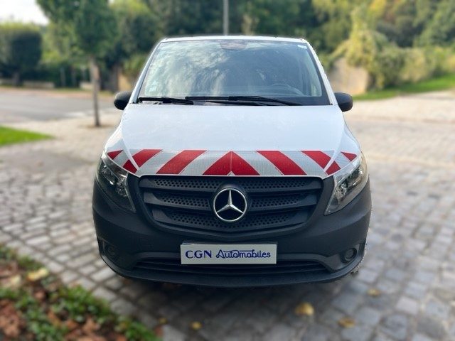 MERCEDES VITO Fourgon 2019 4x4 / 14000 ht /1ere main / 4matic