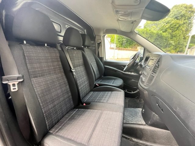 MERCEDES VITO Fourgon 2019 4x4 / 14000 ht /1ere main / 4matic